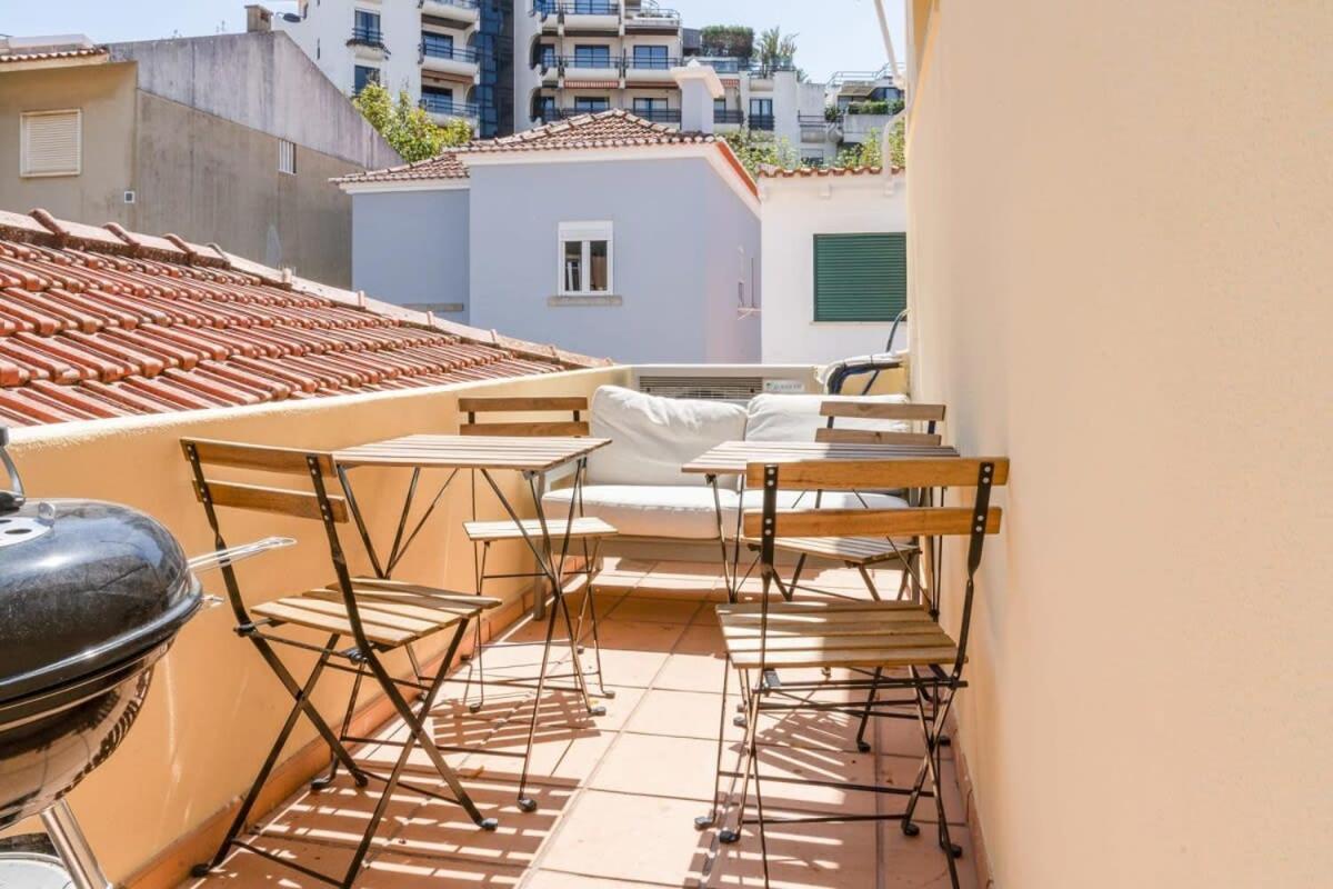 Cozy Coastal Getaway 3Br Apartment In Estoril Exteriér fotografie